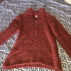 Brown/dark pink fuzzy sweater top